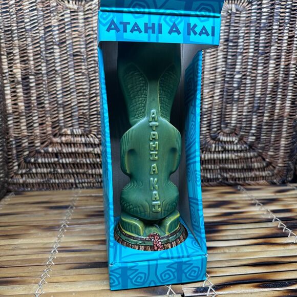 Traders Vic’s Atahi A Kai Now We Eat Tiki Mug Reesenik TV Rum Barrel NEW in BOX - Picture 6 of 14